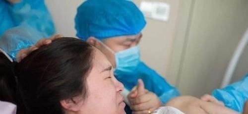 生育|“最怂丈夫”火了,陪产时紧张得痛哭,产妇:你在生还是我在生?