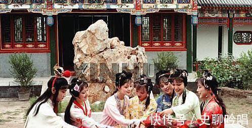 邢岫烟|表姐妹的权利游戏：薛宝钗讥讽暗算王熙凤，却被反杀得无路可走