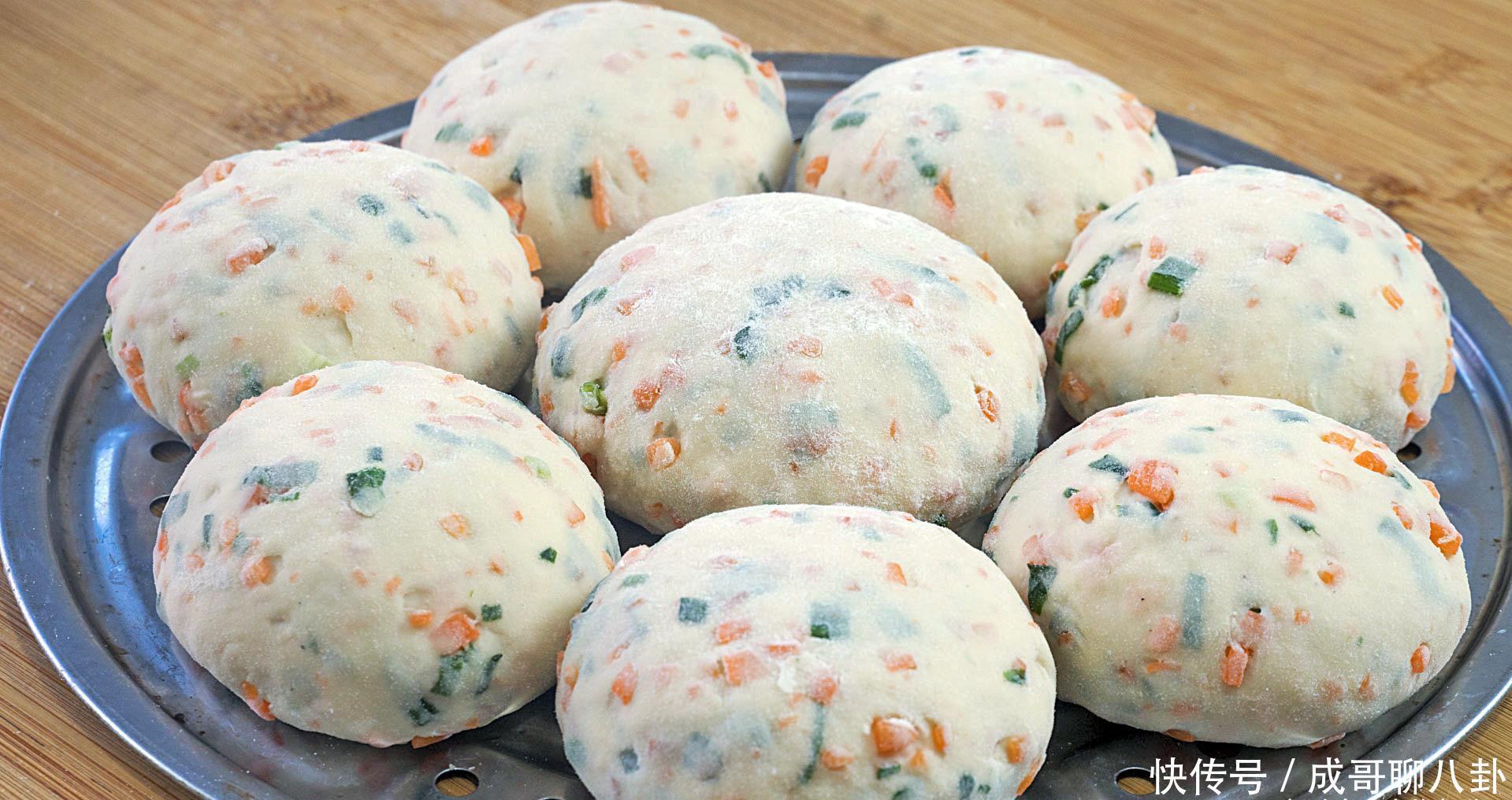 面粉别再蒸馒头了,简单一做,比面包还松软好吃,天天吃不腻