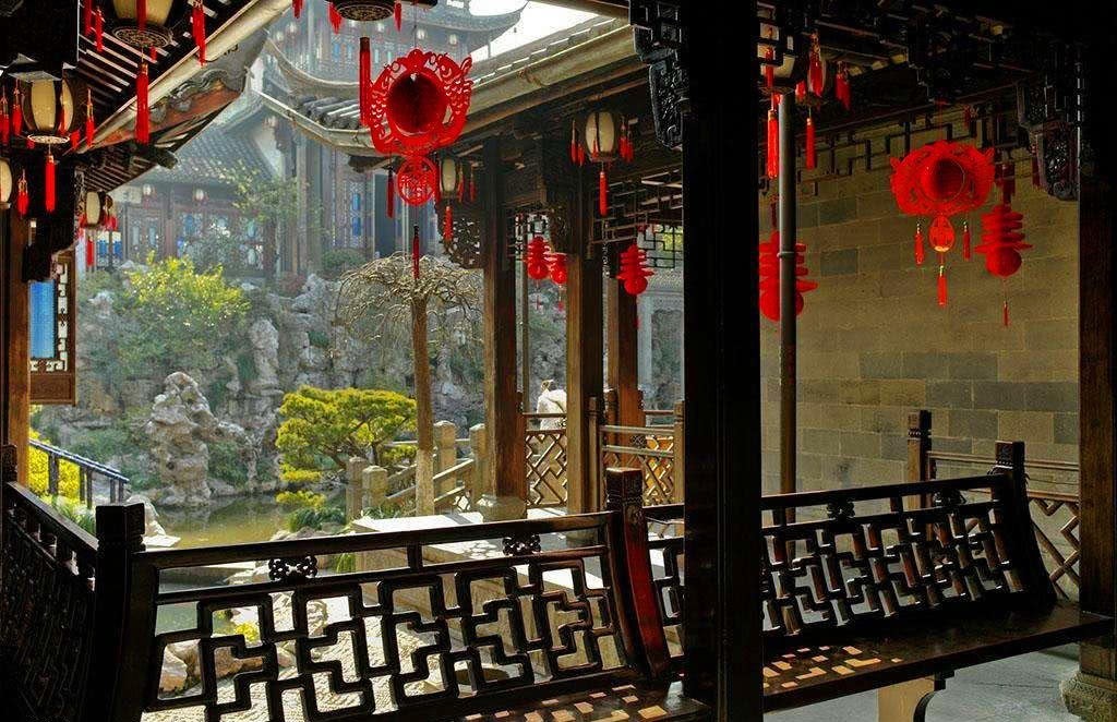 这话|清末传奇富商胡雪岩,临终告诫子孙“勿近白虎”,这话是何含义?