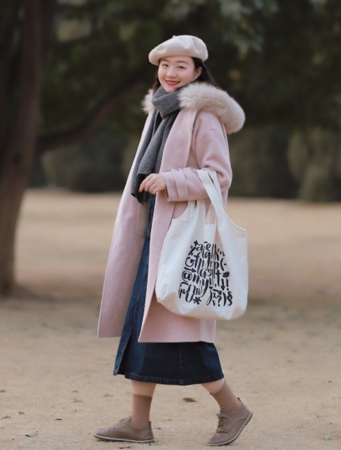 大衣 会穿衣的女人才有气质,照搬这位博主的大衣穿搭就够了,优雅整个冬天