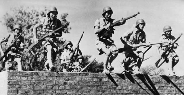 还要|抗战如此艰难，国民政府为何还要组建远征军不止是保护滇缅公路