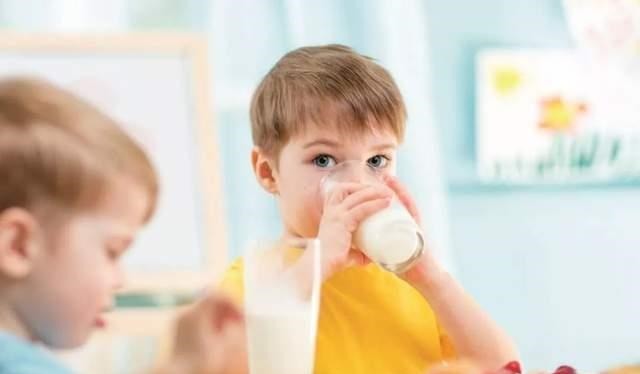 凉茶|5岁女童喝“祛火凉茶”,被送ICU:孩子三伏天饮食切记三要三不要