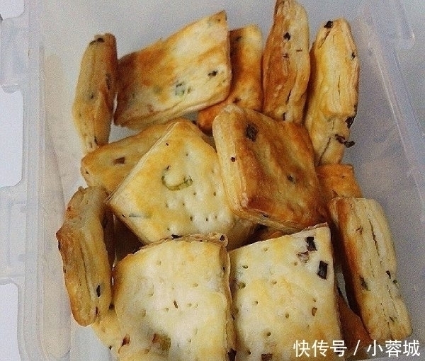 小苏打|面粉别只会做煎饼馒头,在家做小饼干,孩子吃的放心,出锅不够吃