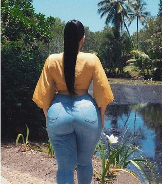 体重|微胖界的翘楚,目测超过150斤,这样的身材也能当模特?