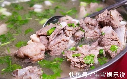 膻味|炖羊肉，调料不是越多越好！只加2样，羊肉软烂羊汤鲜美，没膻味