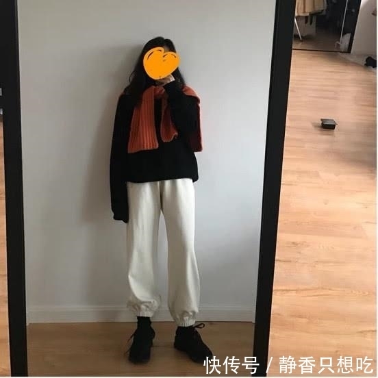 还在穿打底裤?都过时了,现在流行这4种裤子,让你腿长1米8