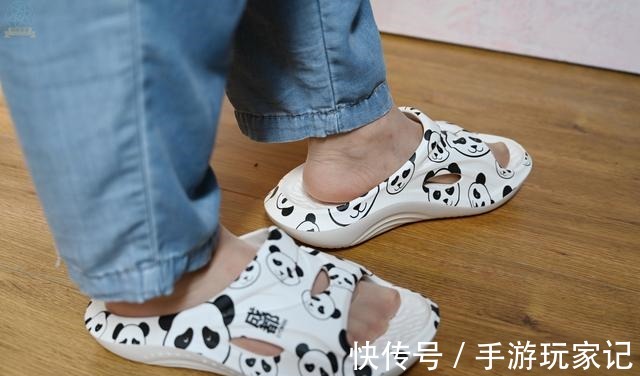 拖鞋 软糯贴脚的休闲拖鞋,更快舒缓脚部疲劳,咕咚运动舒缓拖鞋体验!