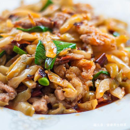 降血压|经常吃以下食物,就是为健康“买保险”,能排毒降血压,不贫血了