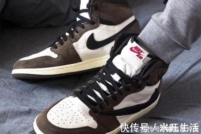 nike 穿假阿迪Aj为了不被排挤，学生穿特步被嘲笑!学校攀比这么可怕