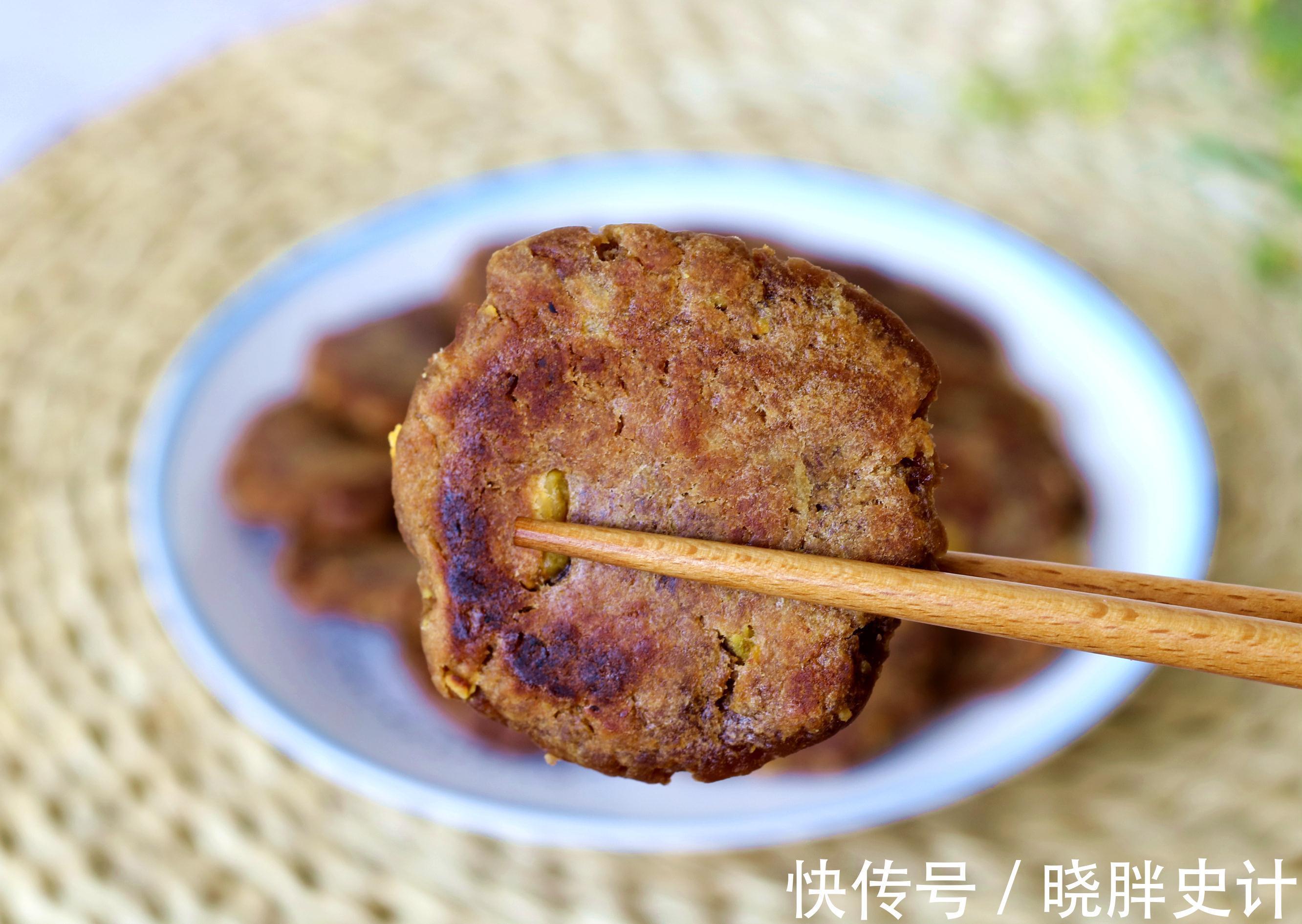 新吃法|月饼太多吃不完,学个新吃法,是主食也是小吃,上桌家人抢着吃