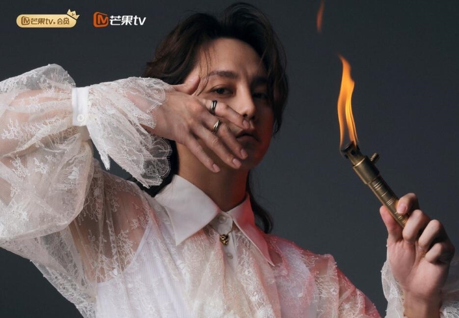 哥哥们回答“送命题”,有人太真实,有人却圆滑到连节目组都不信