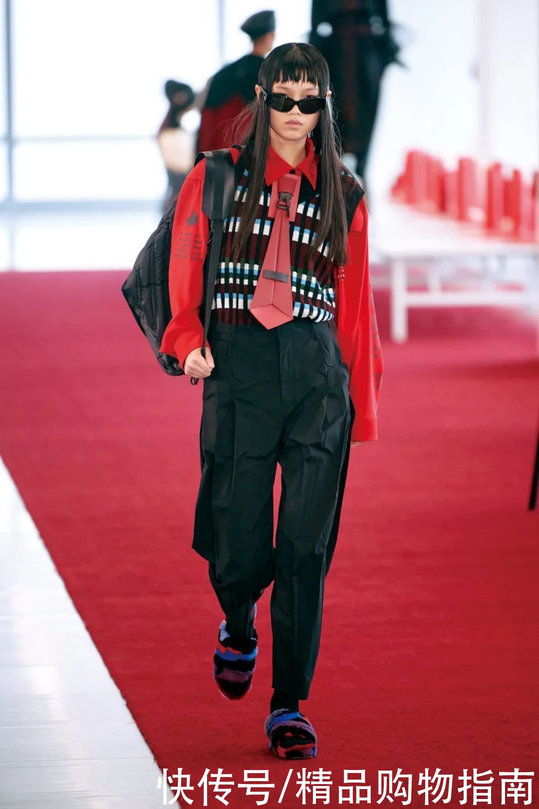 顶流们的阳谋,联手把国潮穿出圈