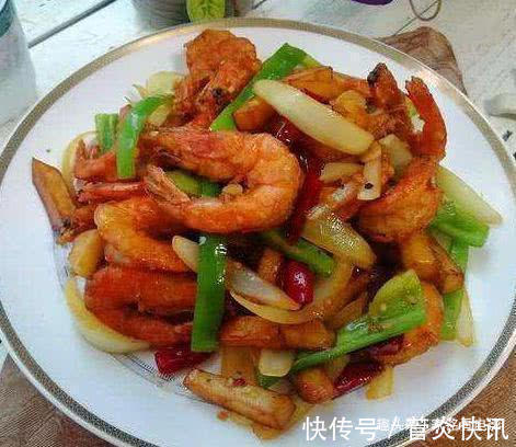 牛肉|美食推荐番茄鱼,干煸大虾土豆条,水煮鱼,牛肉粉丝煲的做法