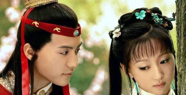 红楼梦|红楼梦贾政为什么对亲生儿子宝玉如此冷血