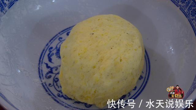 土豆别炖着吃了,教你新吃法,外酥里嫩,小朋友特别喜欢吃!