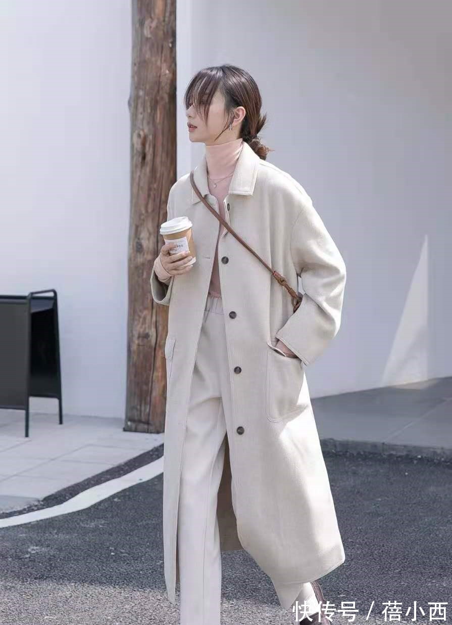 驼色|今年还是穿“大衣”最高级,选这4种颜色就够了,优雅到骨子里