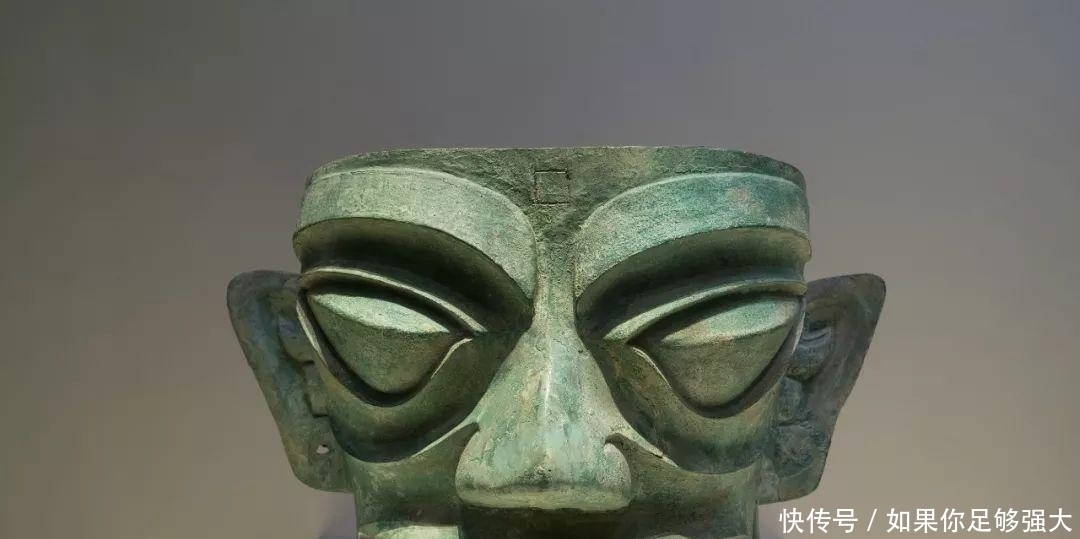 三星堆遗址|三星堆遗址的三大旷世神品:青铜神树、青铜人面具、青铜大立人