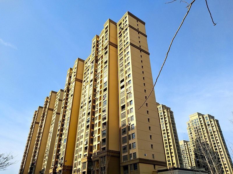 房子|5年后,“楼梯房”和“电梯房”究竟谁更保值?内行人一席话说透