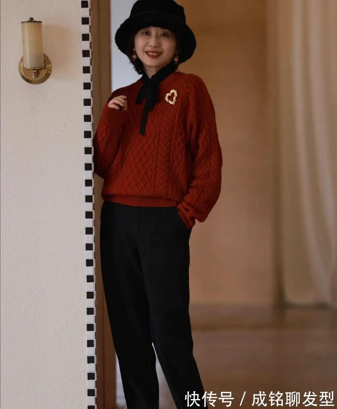 衣柜 女人到了五十来岁,衣柜里要有几件红色单品,洋气明艳又有女人味