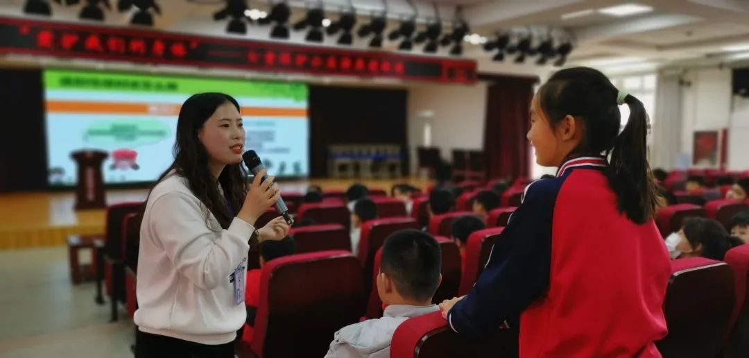 临沂银雀山小学|从小学会保护自己——记临沂银雀山小学“女童保护进校园”主题活动