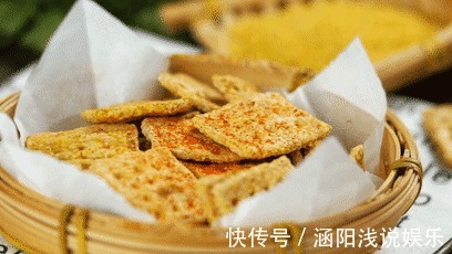 黄小米|儿子最近迷上它,家里有小米就能做,嘎嘣脆,吃一次就忘不了