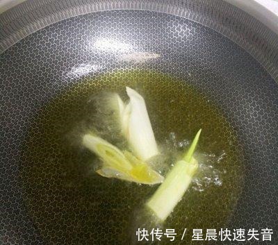 酥脆|这道酥脆孜然排骨,每天吃都吃不够!这道酥脆孜然排骨,每天吃都吃不够!