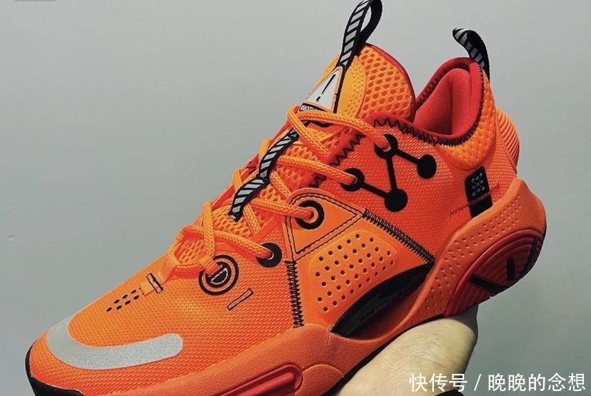 最新款实战球鞋推荐，欧文2款球鞋上榜，最佳选择莫过如此！