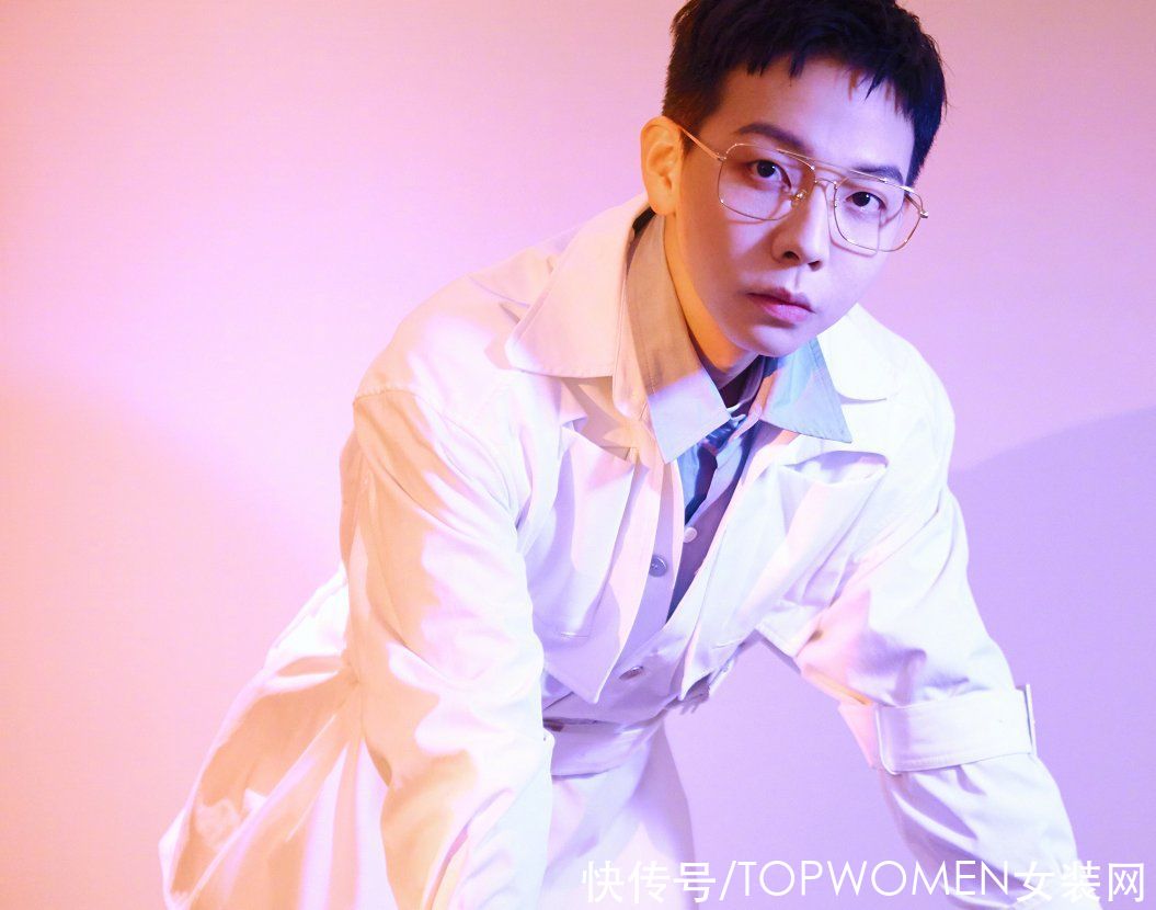 复古文艺感到底怎么穿？来看看这几套穿搭，教你穿出时髦高级感