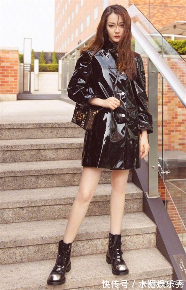 搭配 小白鞋已经过时了,今年流行的是“夏季靴”,时髦显高,堪比塑形