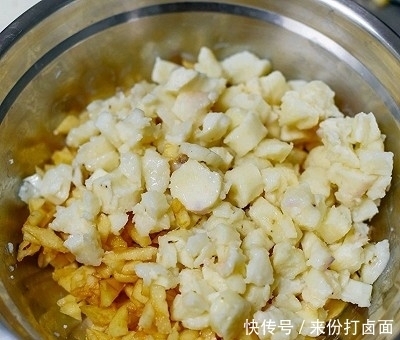 山药不要再炒着吃了,加一个苹果一碗糯米粉,出锅就抢光