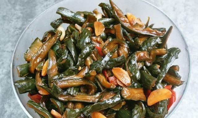 一果|宁愿孩子饿着,也别给孩子多吃一果一菜,容易积食还耽误长个子