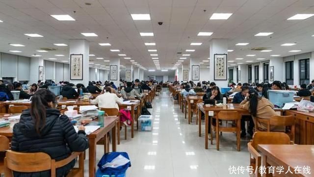 德语本科跨考南京大学法学，排名第二上岸，不后悔放弃保研机会