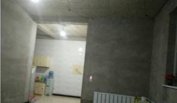 毛坯房|婆婆装修婚房只花5万块，感觉效果跟毛坯房差不多啊