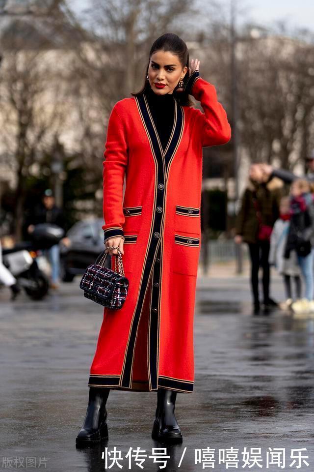 今年不流行风衣了,时髦精都穿“针织开衫”,遮肉显瘦美得不一般
