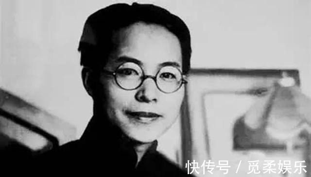 沈从文@苦恋四年,娶学生为妻,生活55年,晚年妻子看他的照片好像见过