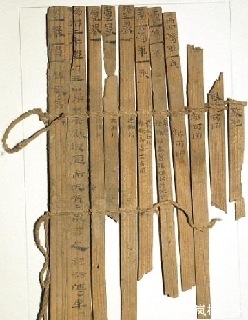 秦简@清华简爆出上古猛料：蚩尤是黄帝之子？改写历史的竹简都藏在哪？