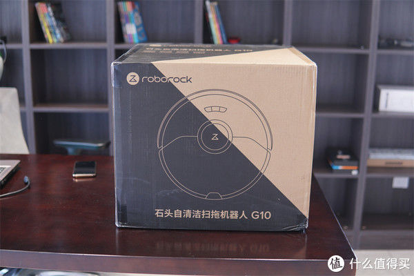 地板|地板脏了？不要犹豫，你的房间还缺一台扫地机器人！全网第一个用八宝粥做测试的博主（是否翻车）