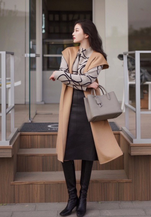 紧身裤|大衣下半身穿什么?这双“长筒靴”才是绝配,让人一秒沦陷!