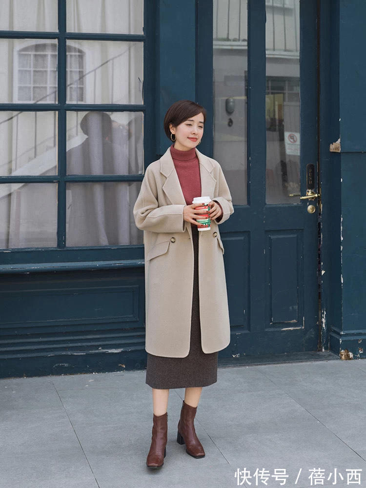 穿搭 红色毛衣就是时髦、洋气!搭配半身裙、羽绒服、大衣简约又高级