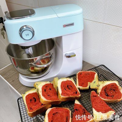 步骤|100个吐司练习No.39 颜值在线的西瓜吐司??超详细步骤