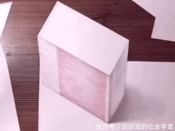  生画|美术生画5万块，开头连“尺寸”都不对，画纸裁掉后，疯狂打脸