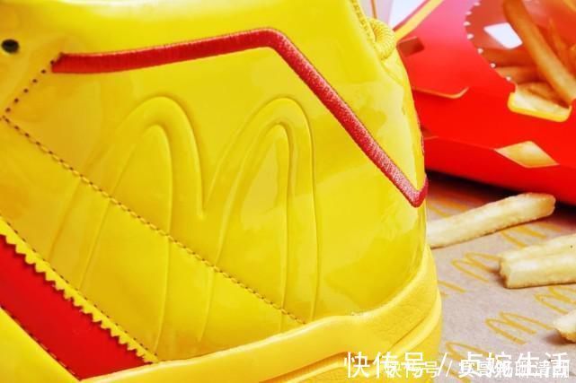 配色|当复古球鞋遇上麦当劳,这双外观吸睛度满分的联名鞋真馋人