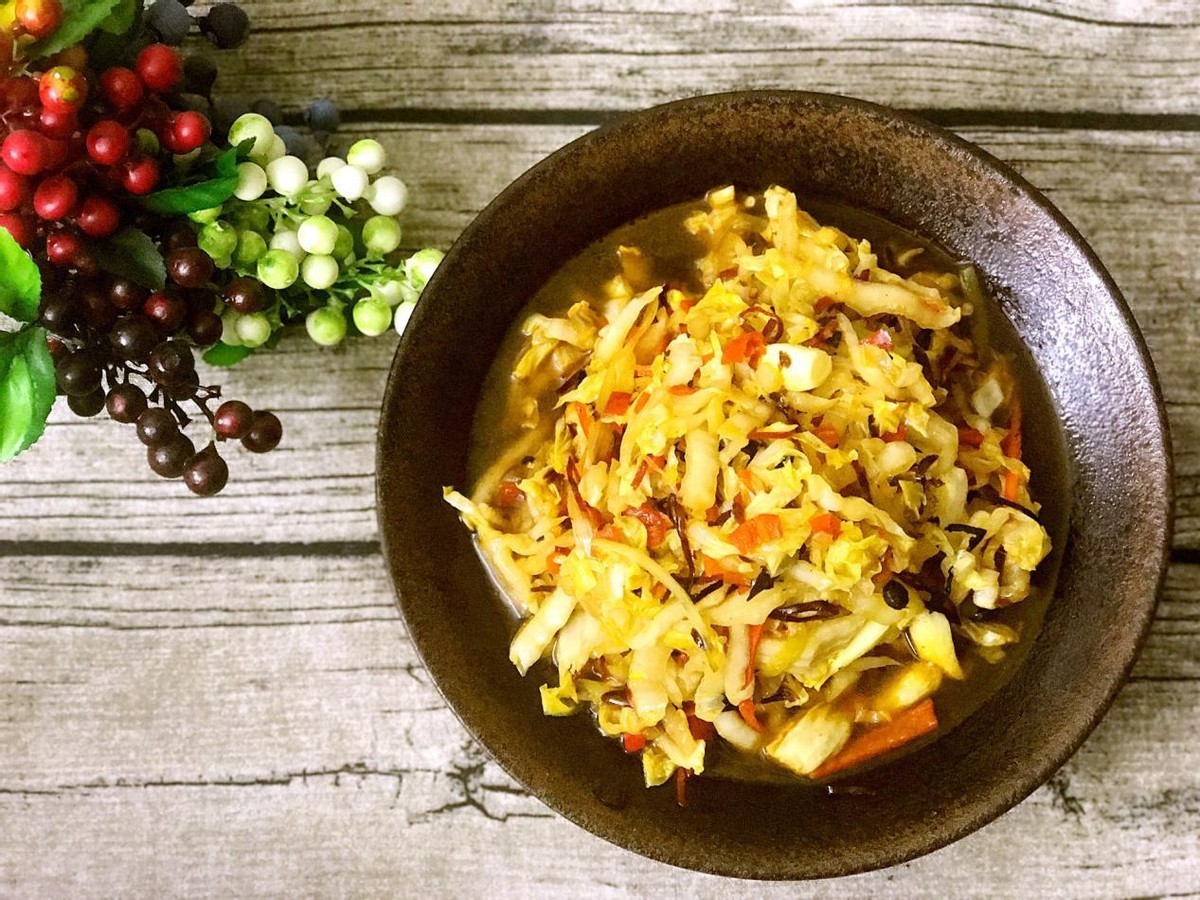 白醋|比醋溜白菜还好吃的一道菜,酸辣开胃,非常下饭