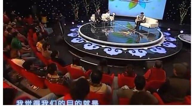 风头曾盖过凤凰传奇,“草根歌王”阿宝为何消声匿迹了?他的故事