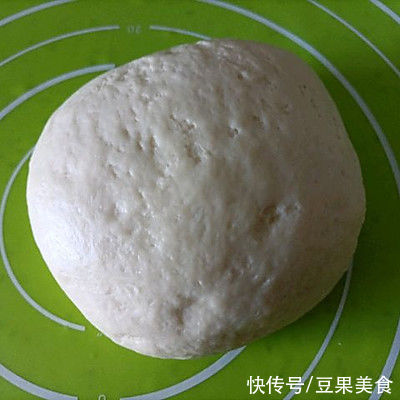 烤箱|#一口新年味，全家享佳味#紫薯大理石吐司间包