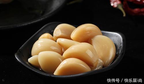 清甜|欢乐番茄丨水晶蒜的腌制方法,清甜下饭,制作简单