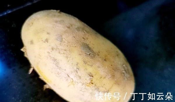 翻新|西红柿炒土豆是经典老菜，翻新做法，就是要赶上新潮流！