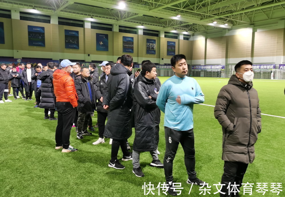 甲大連人賀歲杯踩場獨(dú)家照片！多名萬達(dá)奪冠功臣＋前中超球員亮相