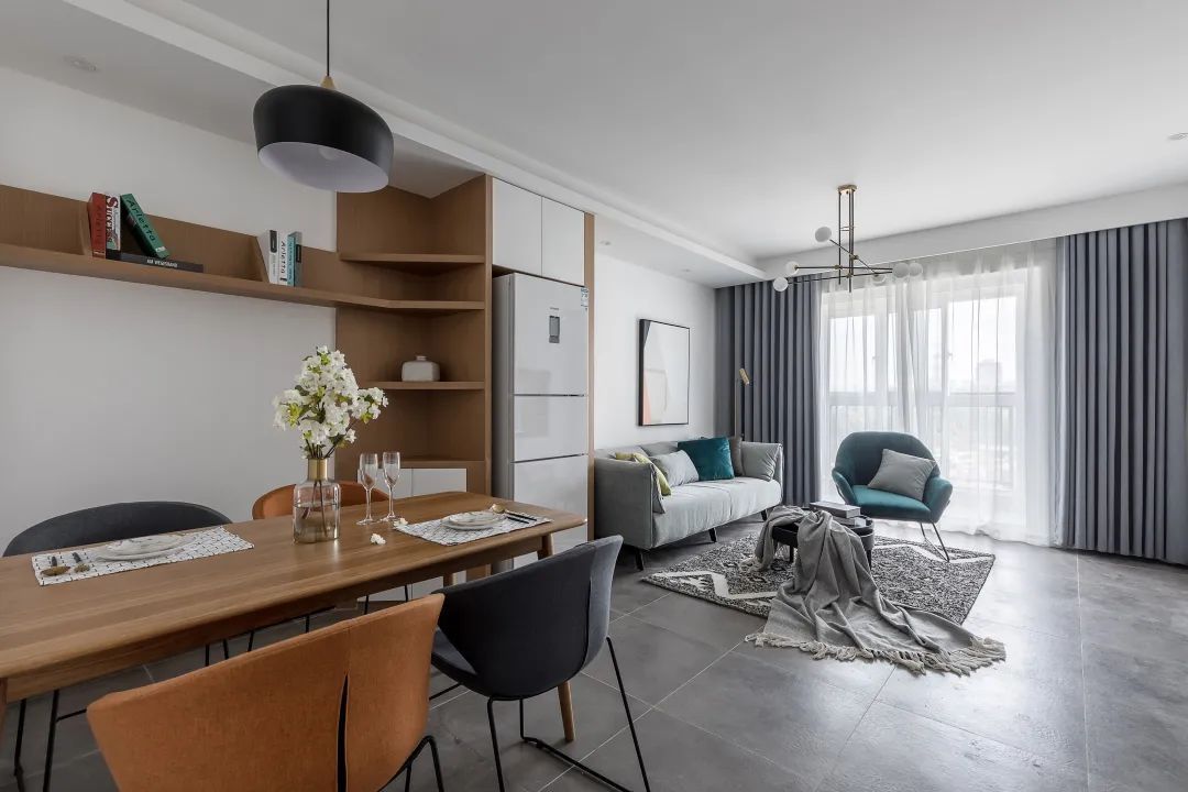 展示架|88㎡现代简约，实用与简朴，最平凡的艺术，来自生活